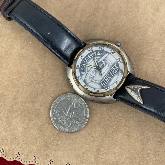 Vintage Star Trek Official Limited Addition U.S.S. Enterprise  with Box - Picture 9 of 11